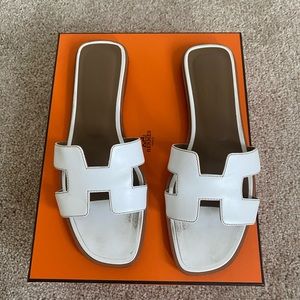 White Hermes Oran sandal size 38.5
